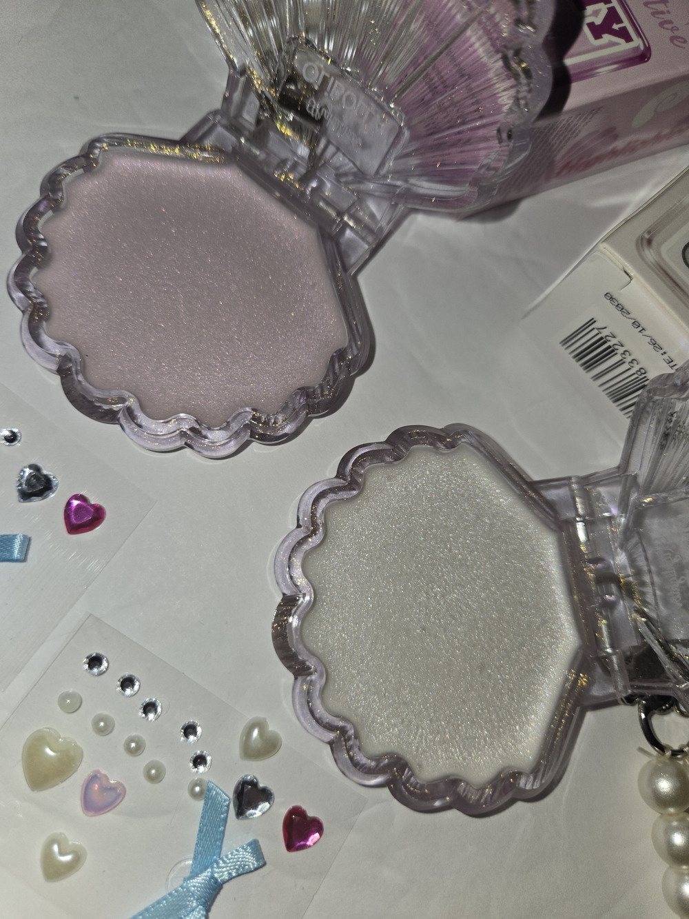 Iridescent Pink & Pearl Highlighter Compact Duo for Women